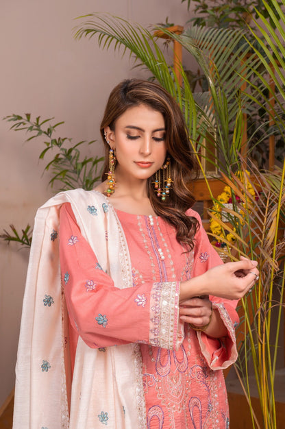 Embroidered | Lawn - Gulbano Rose