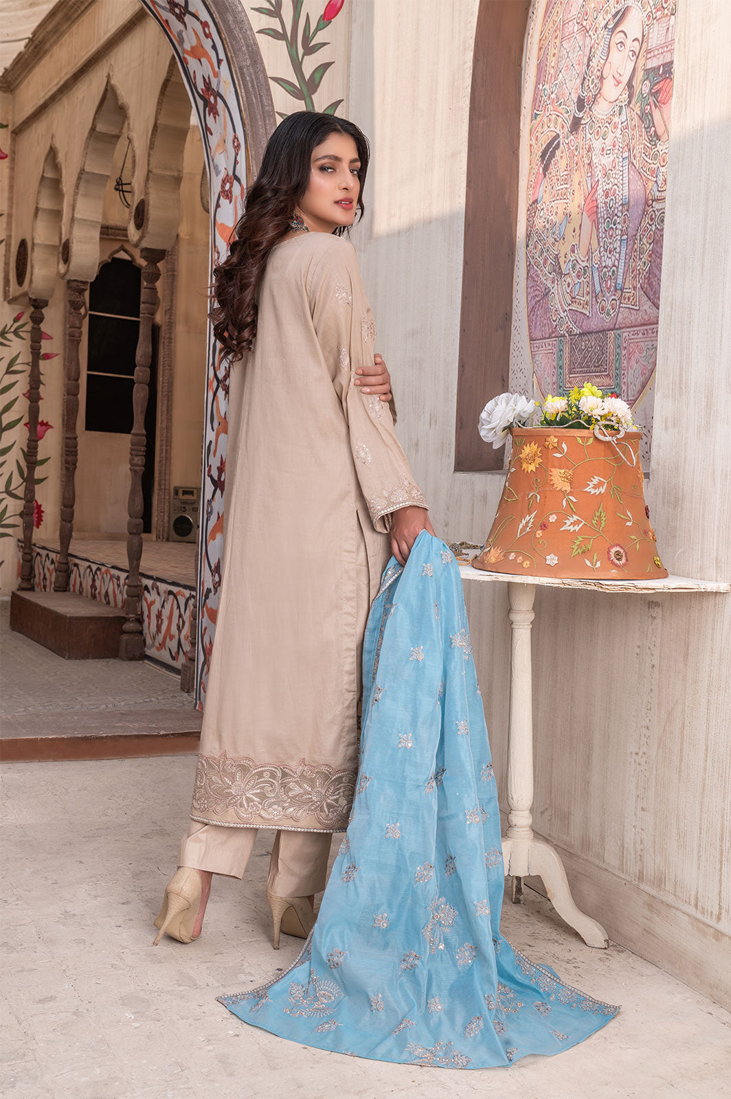 Embroidered | Lawn - Zarmina Beige