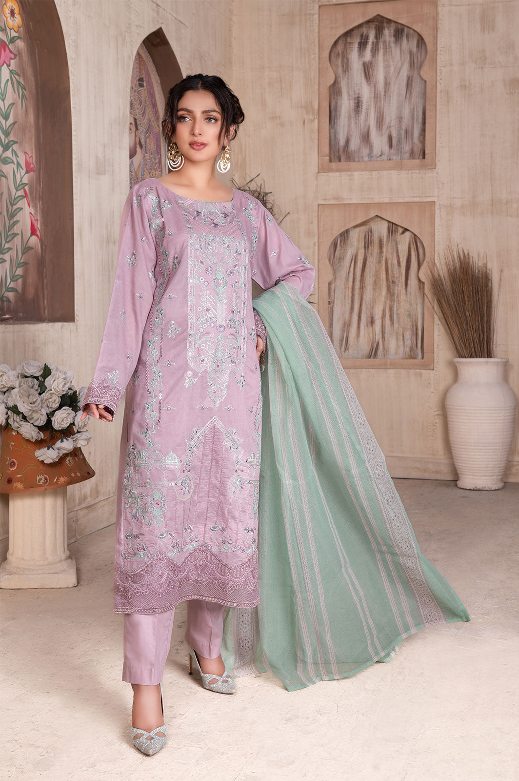 Embroidered | Lawn - Lavender Noor